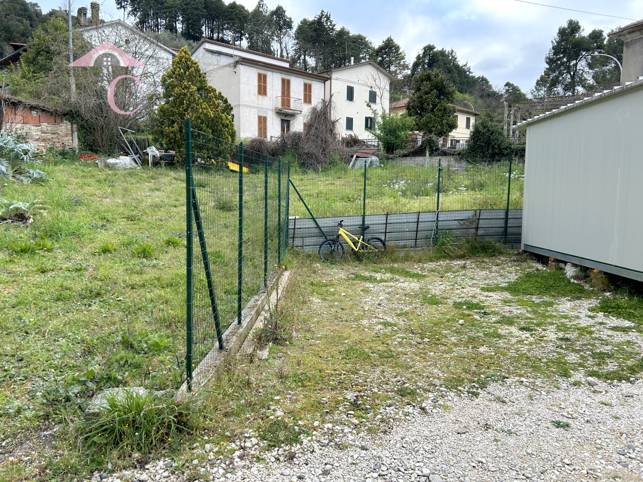 narni scalo magazzino con 300mq di giardino   15.jpg
